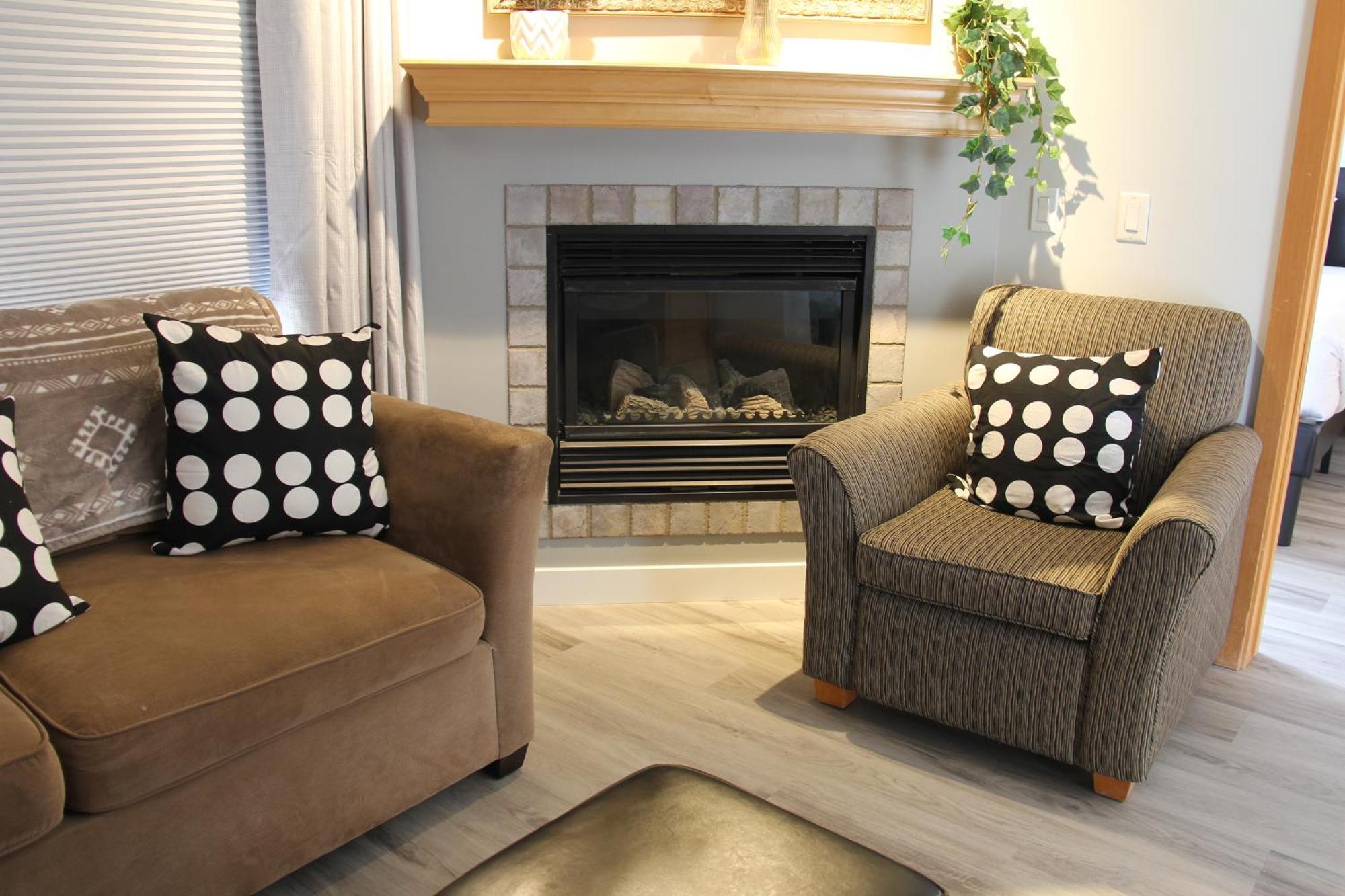 Windtower Lodge - Canmore Bagian luar foto