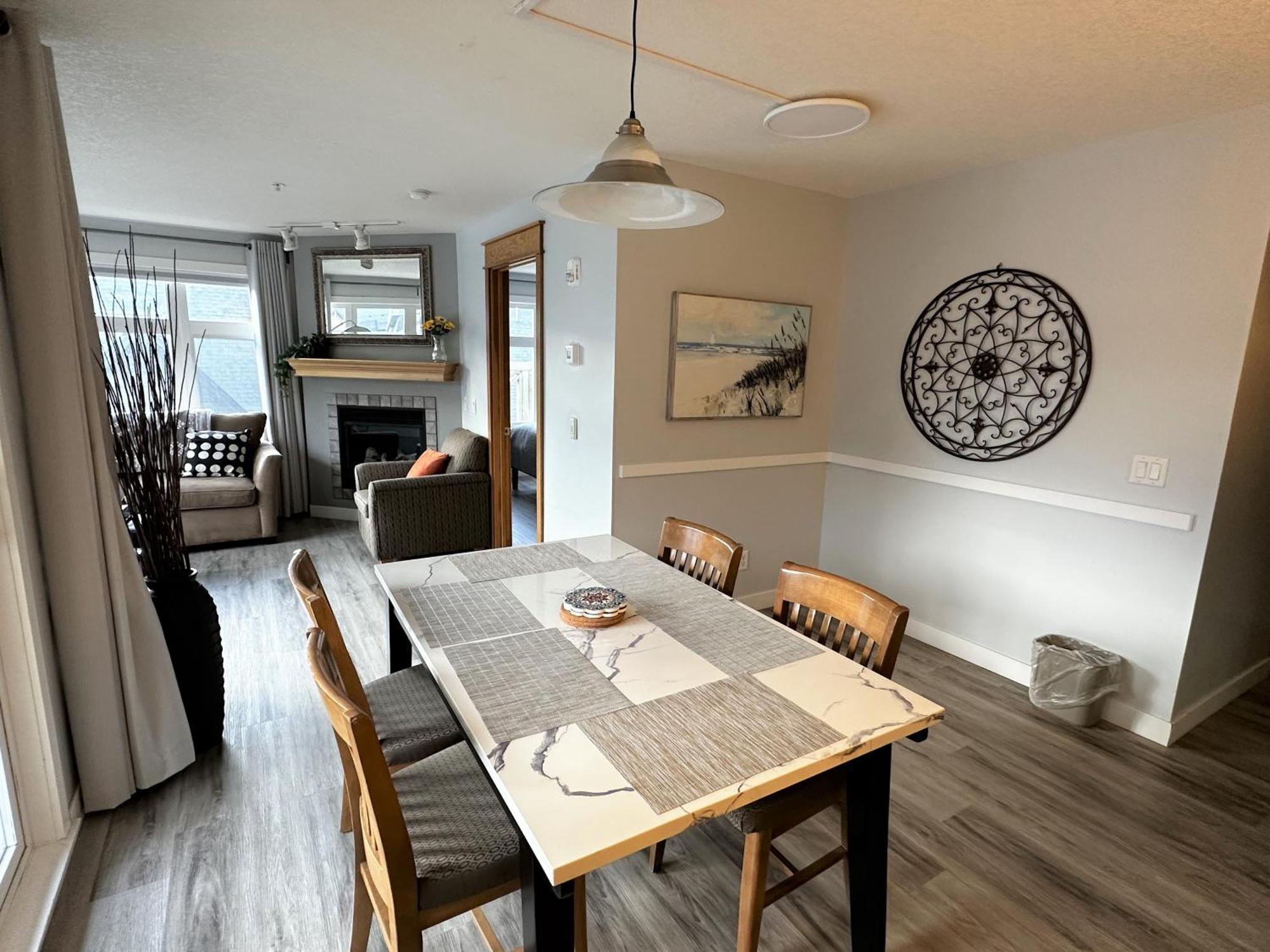 Windtower Lodge - Canmore Bagian luar foto